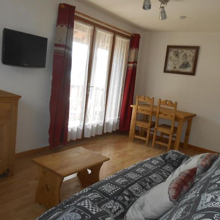 Montagne Apartment Savines Exterior foto